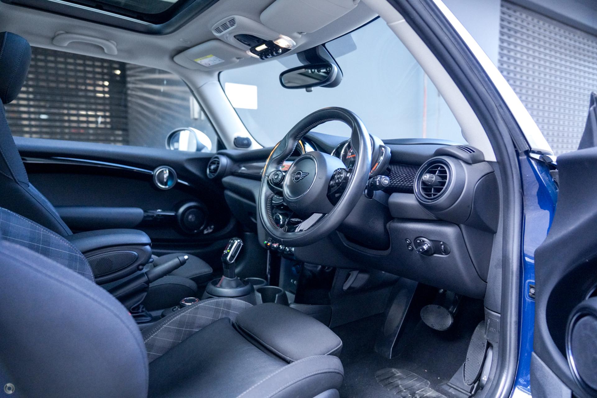 
								2019 MINI Hatch F56 LCI Cooper S Hatchback 3dr DCT 7sp 2.0T – #779 full									