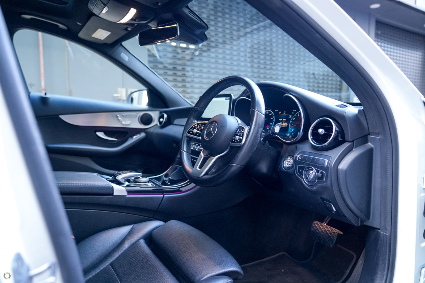 
								2020 Mercedes-Benz C200 W205 800+050MY Sedan 4dr 9G-TRONIC 9sp 2.0T – #TBA full									
