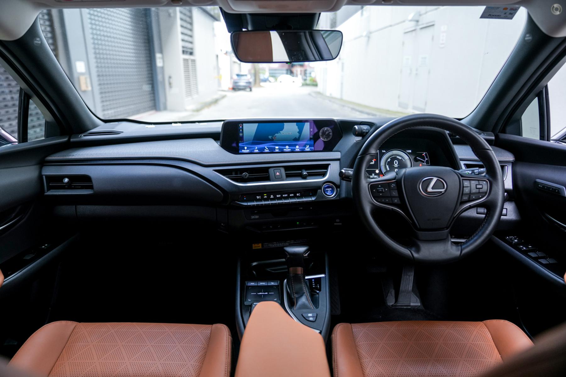 
								2021 Lexus UX MZAH10R UX250h Sport Luxury Hatchback 5dr E-CVT 1sp 2WD 2.0i/80kW Hybrid – #817 full									