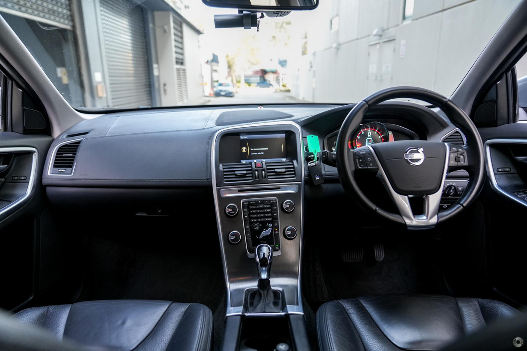 
								2014 Volvo XC60 DZ MY14 T5 Luxury Wagon 5dr PwrShift 6sp 530kg 2.0T – #855 full									