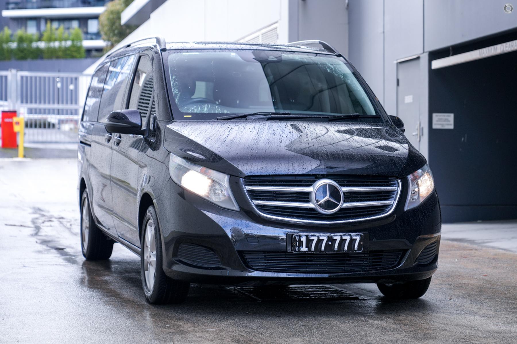 2017 Mercedes Benz V Class 447 V220 d Wagon 7st 5dr 7G TRONIC 7sp 2 1DTT 01