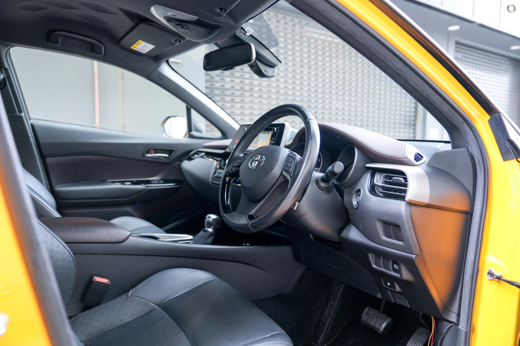 
								2019 Toyota C-HR NGX10R Koba Wagon 5dr S-CVT 7sp 2WD 1.2T – #839 full									