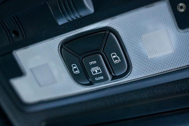 
								2019 Toyota Tarago GSR50R Ultima Wagon 7st 5dr Spts Auto 6sp 3.5i full									