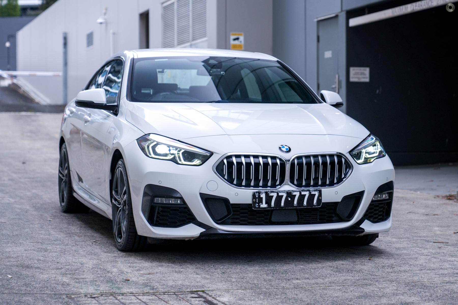 2021 BMW 220i