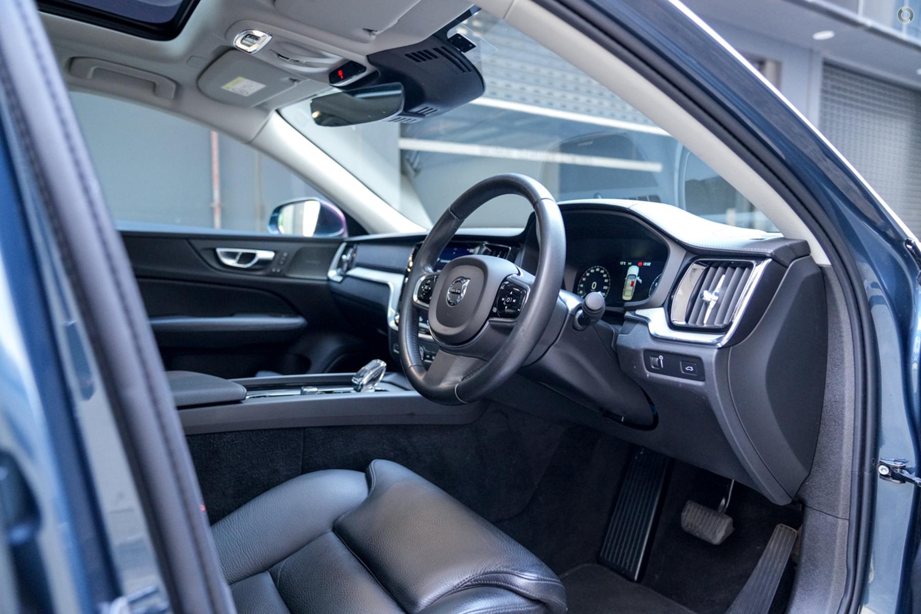 
								2021 Volvo S60 Z Series MY22 B5 Inscription Sedan 4dr Geartronic 8sp AWD 2.0T/10kW (Mild Hybrid) – #858 full									