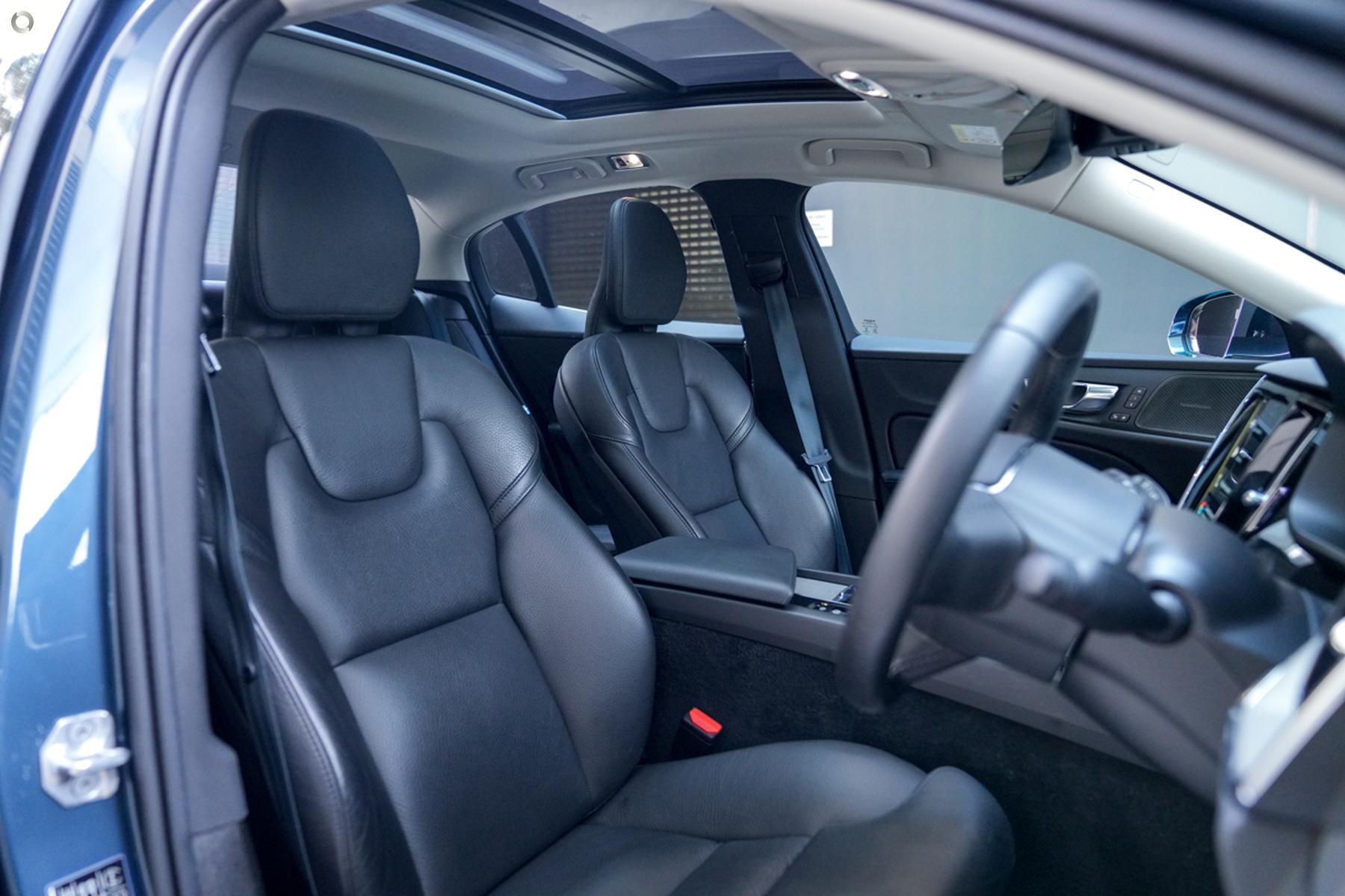 
								2021 Volvo S60 Z Series MY22 B5 Inscription Sedan 4dr Geartronic 8sp AWD 2.0T/10kW (Mild Hybrid) – #858 full									