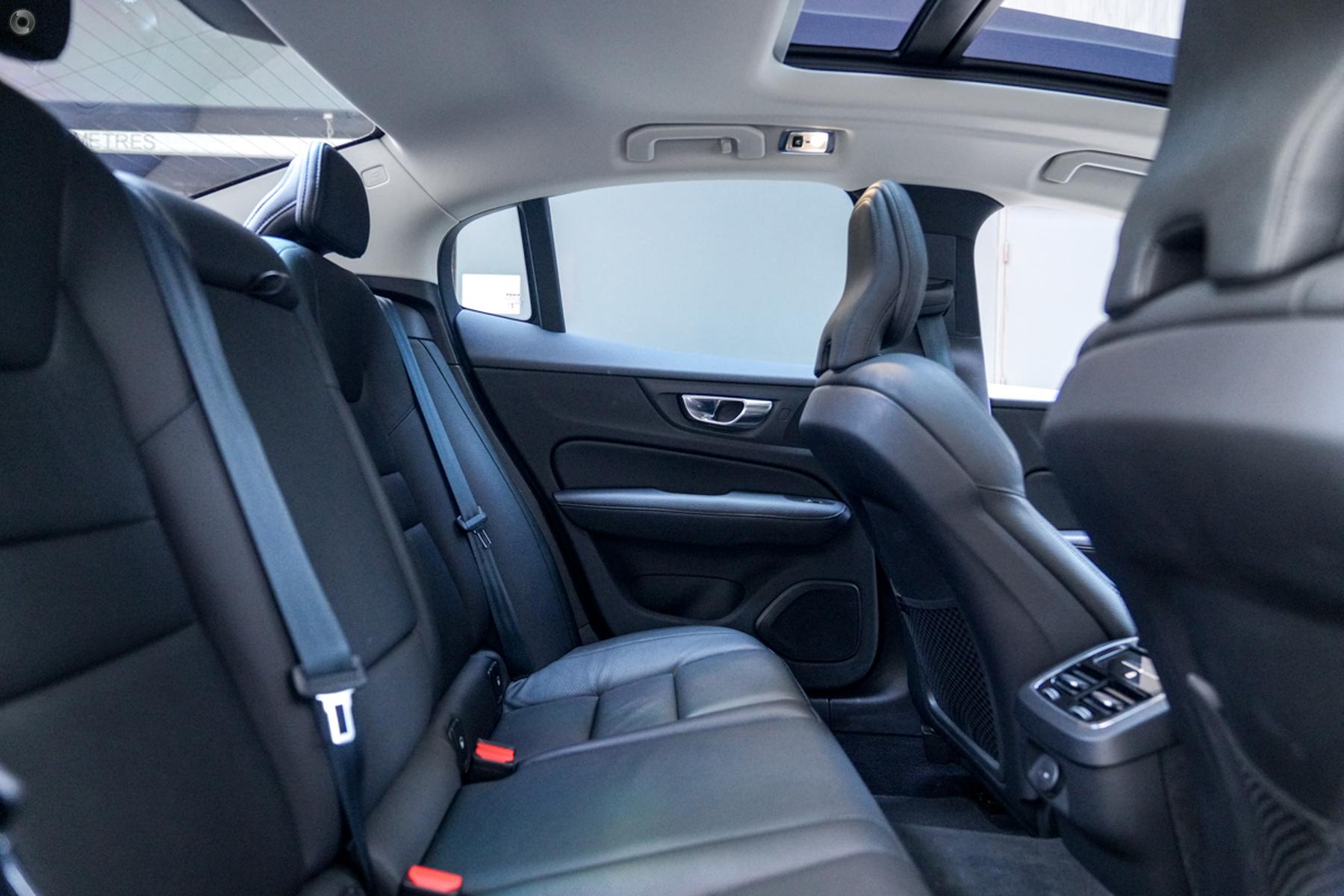 
								2021 Volvo S60 Z Series MY22 B5 Inscription Sedan 4dr Geartronic 8sp AWD 2.0T/10kW (Mild Hybrid) – #858 full									