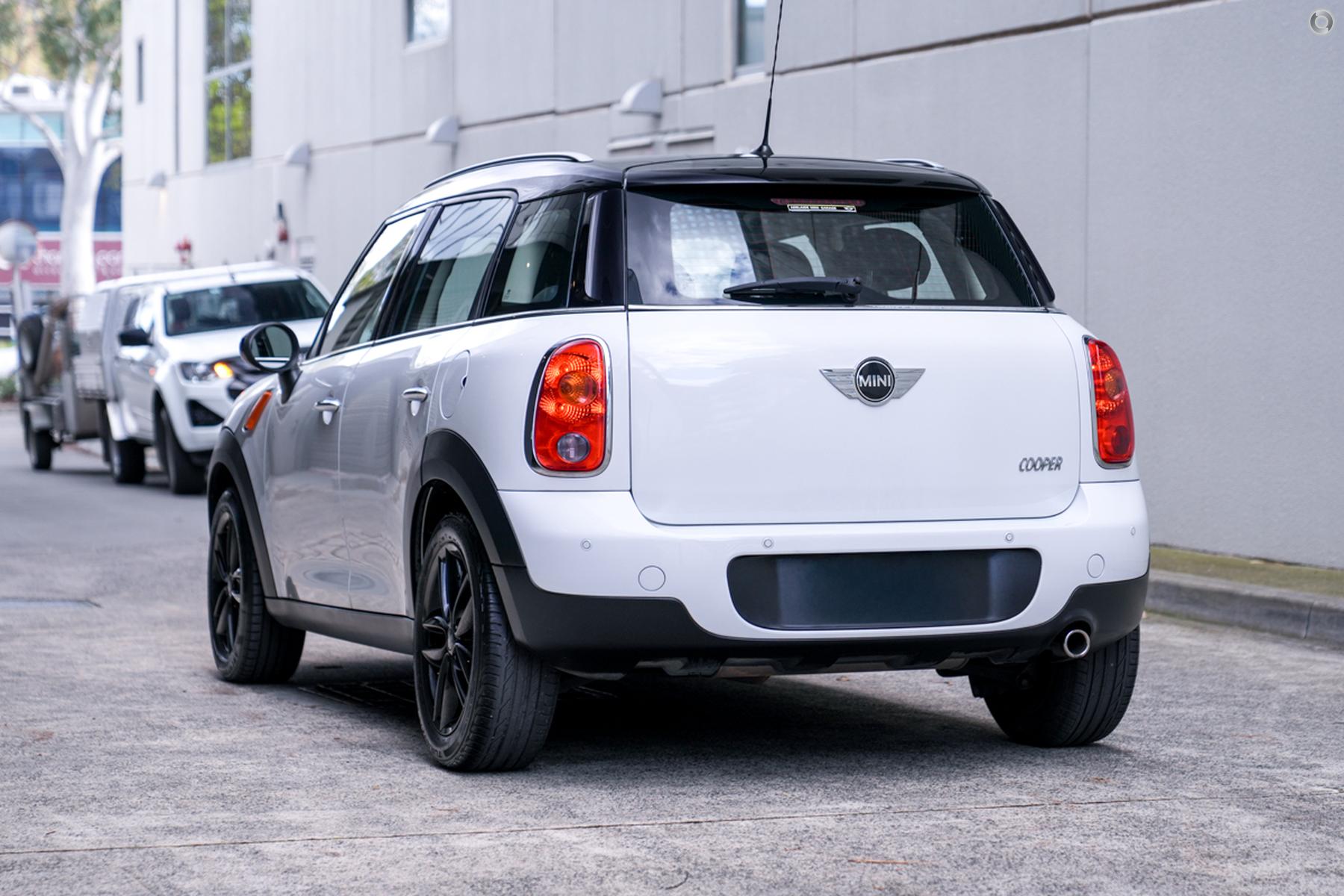 
								2012 MINI Countryman R60 Cooper Wagon 5dr Spts Auto 6sp 1.6i (Nov) – #879 full									