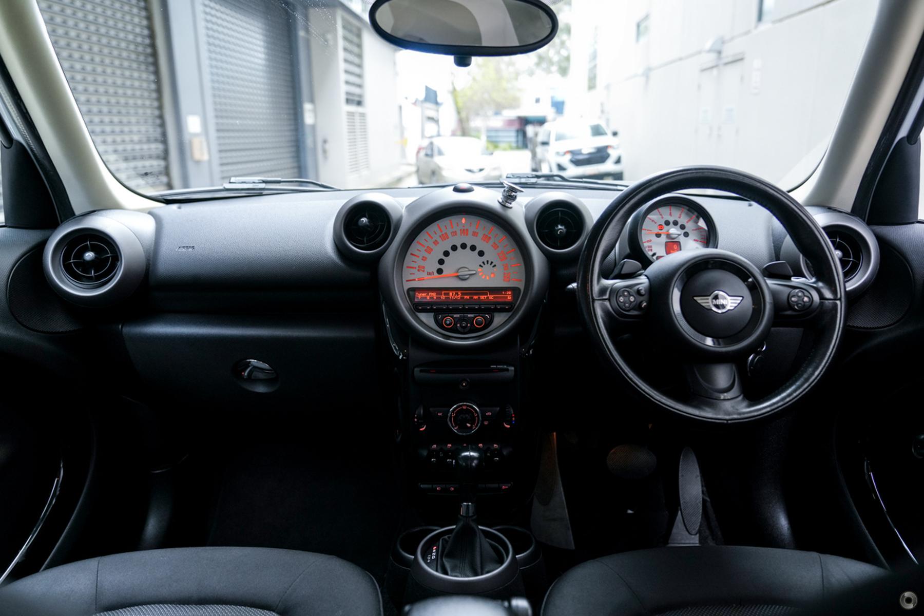 
								2012 MINI Countryman R60 Cooper Wagon 5dr Spts Auto 6sp 1.6i (Nov) – #879 full									