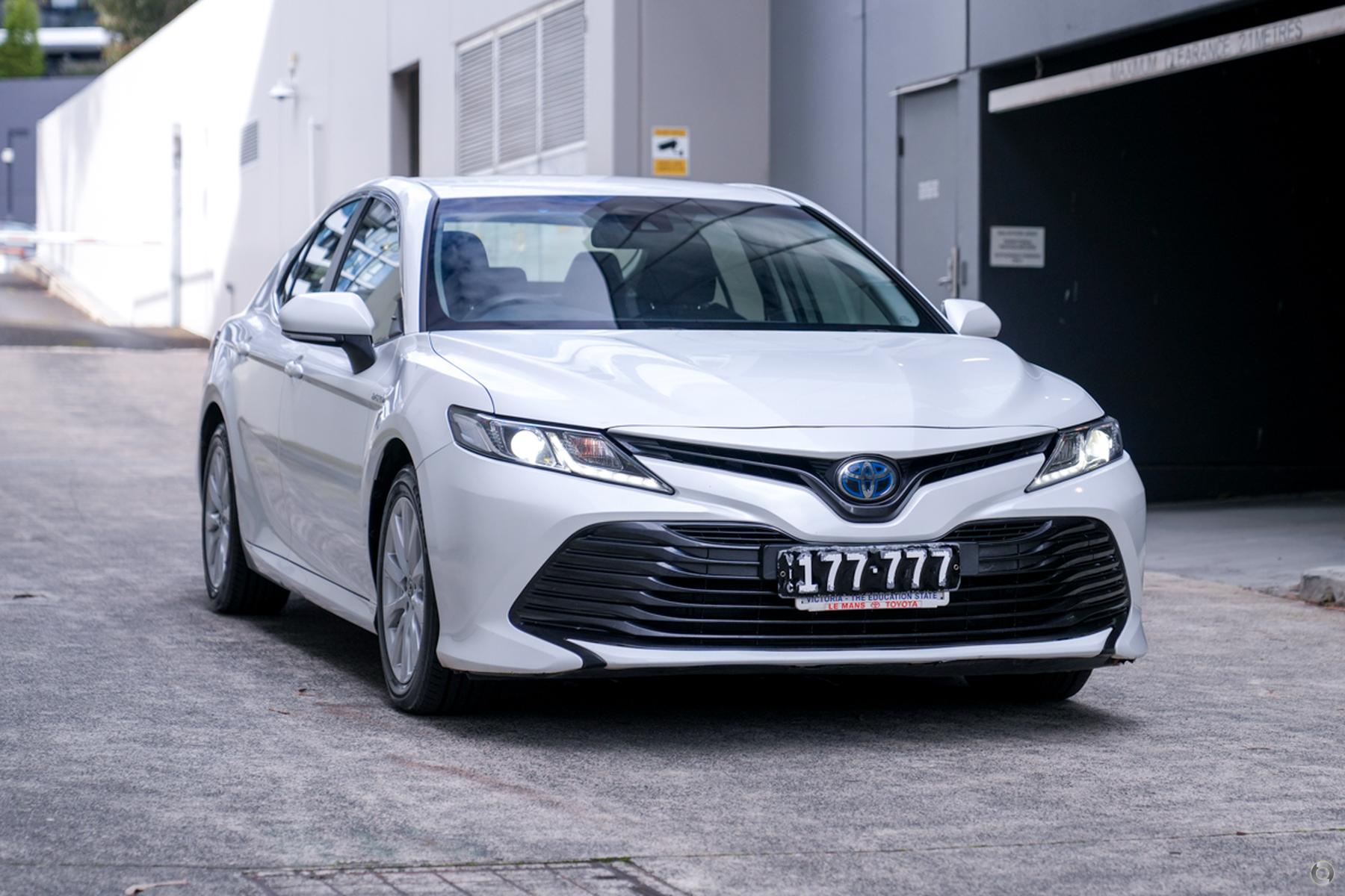 2018 Toyota Camry AXVH71R Ascent Sedan 4dr CVT 6sp 2 5i 88kW Hybrid 01